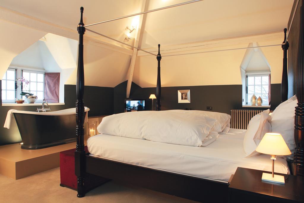 Manoir De Lebioles Otel Spa Oda fotoğraf