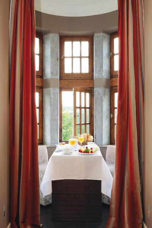 Manoir De Lebioles Otel Spa Oda fotoğraf